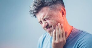 toothache how to manage until you can see a dentist toronto